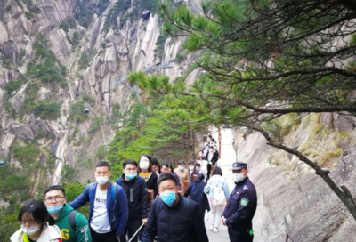 清明小長假第三天 黃山風(fēng)景區(qū)管理有序，游客體驗再升級